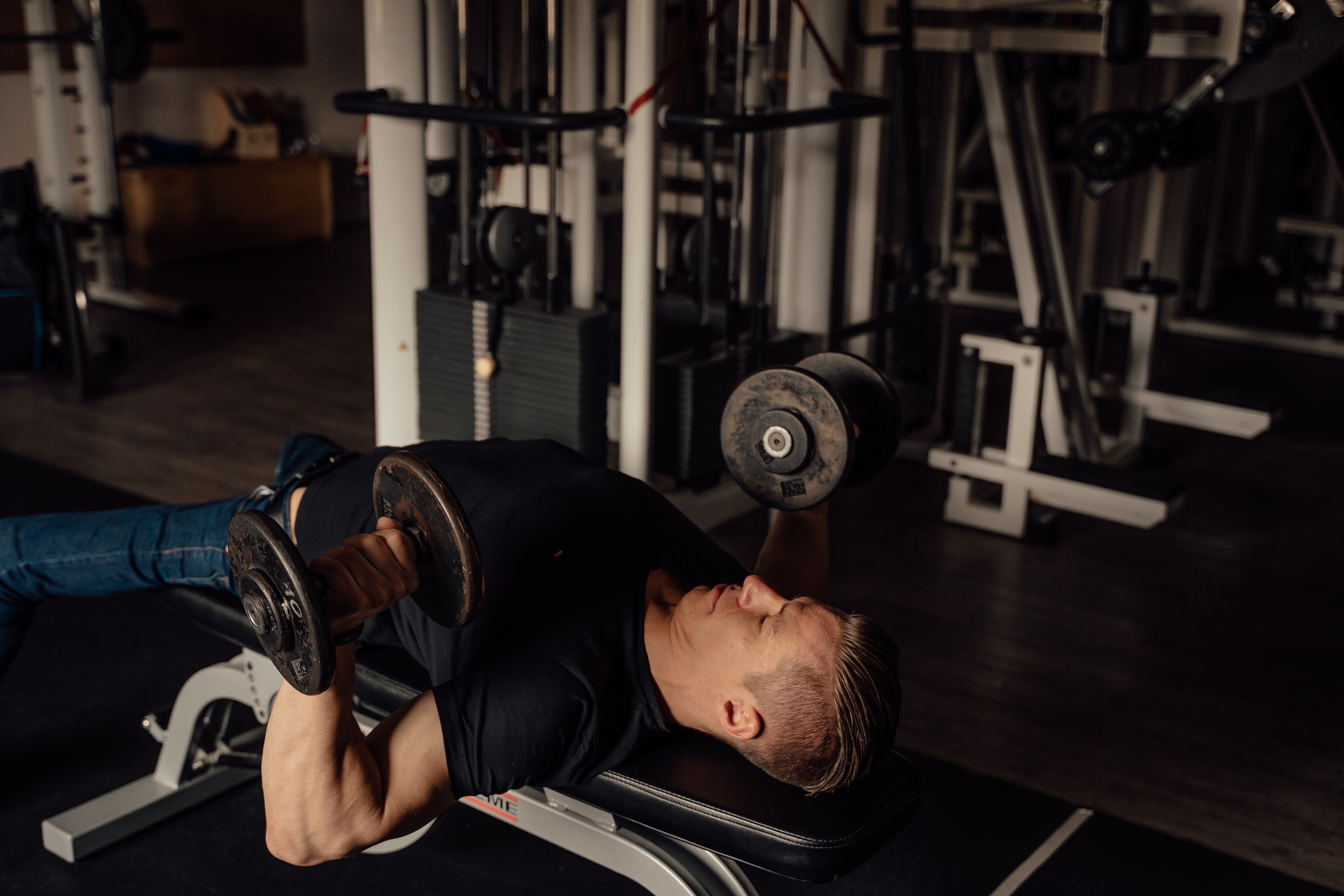 chest press